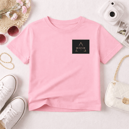 Baby Jersey T-Shirt in Rosa, weicher Stoff, perfektes Tragegefühl für Babys, ideal für den ganzen Tag.
